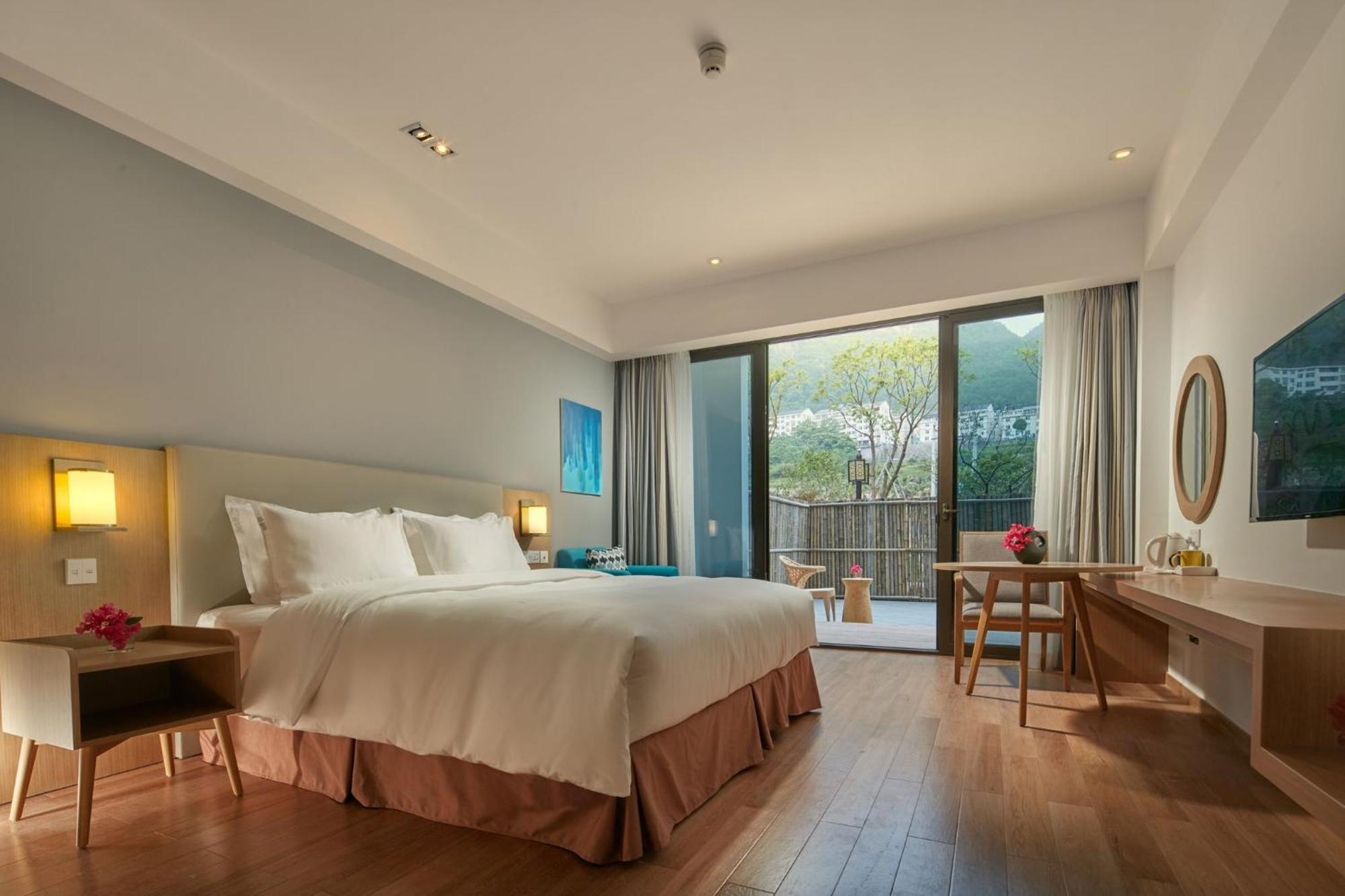 Holiday Inn Express Zhejiang Qianxia Lake By Ihg Qingtian Eksteriør billede